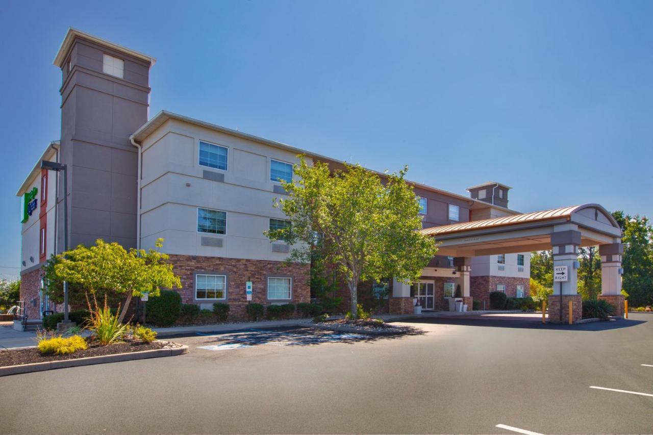 Holiday Inn Express Absecon-Atlantic City Area By Ihg Exterior foto